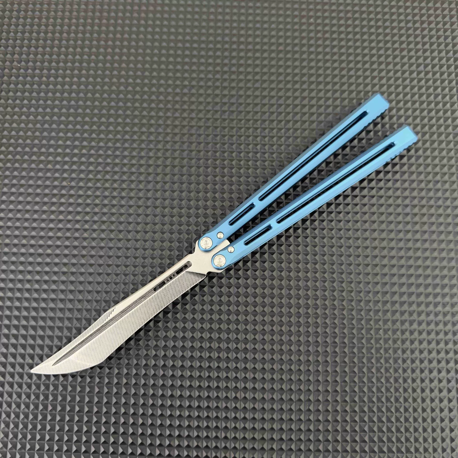 Blue aluminum butterfly knife trainer