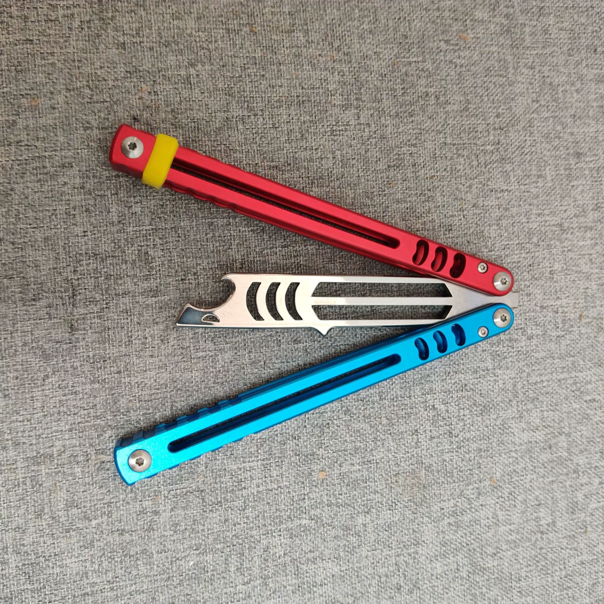 Red / Blue DJ-37 aluminum-handle butterfly knife trainer