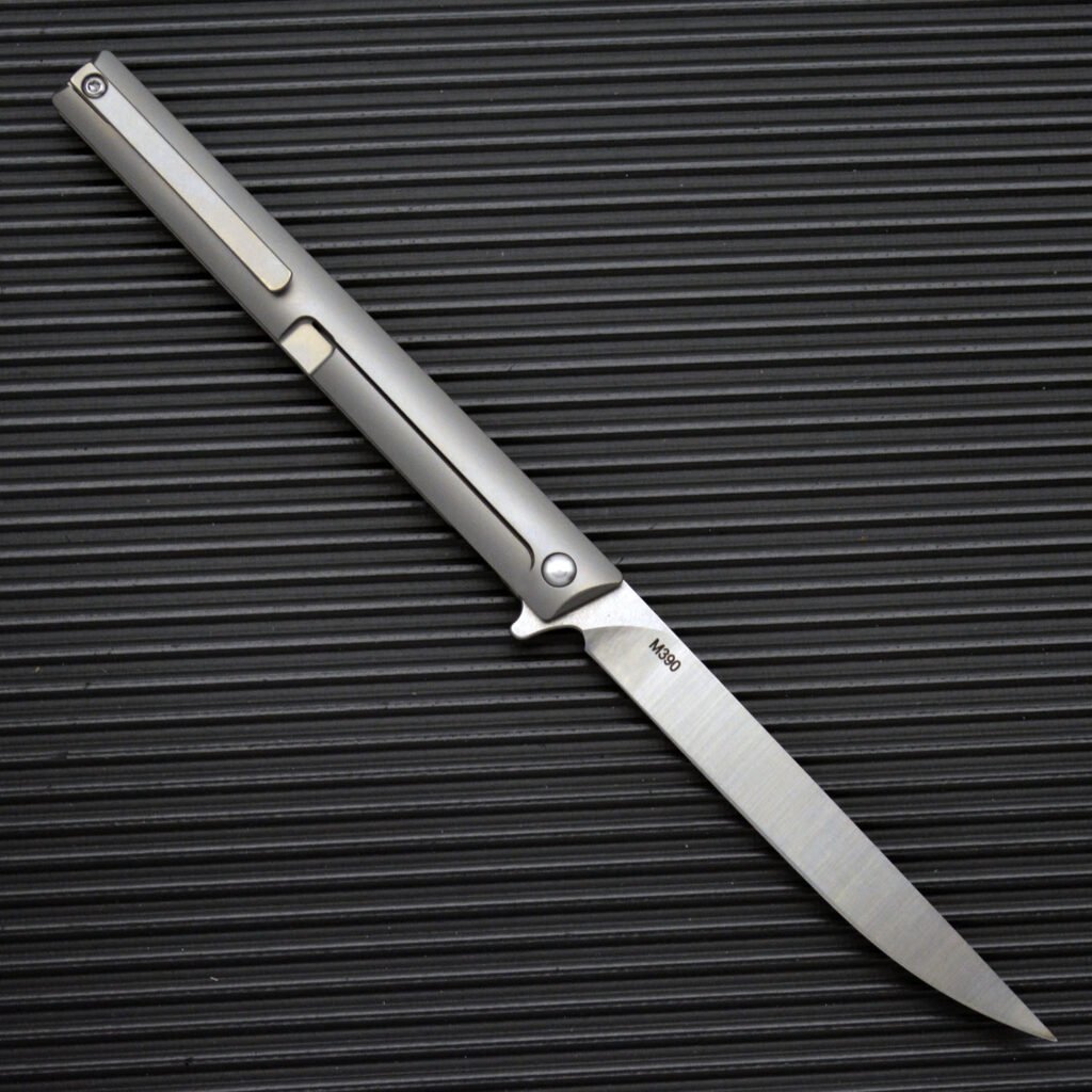 Ruisu M390 Titanium-Handle Folding Knife - product view 2